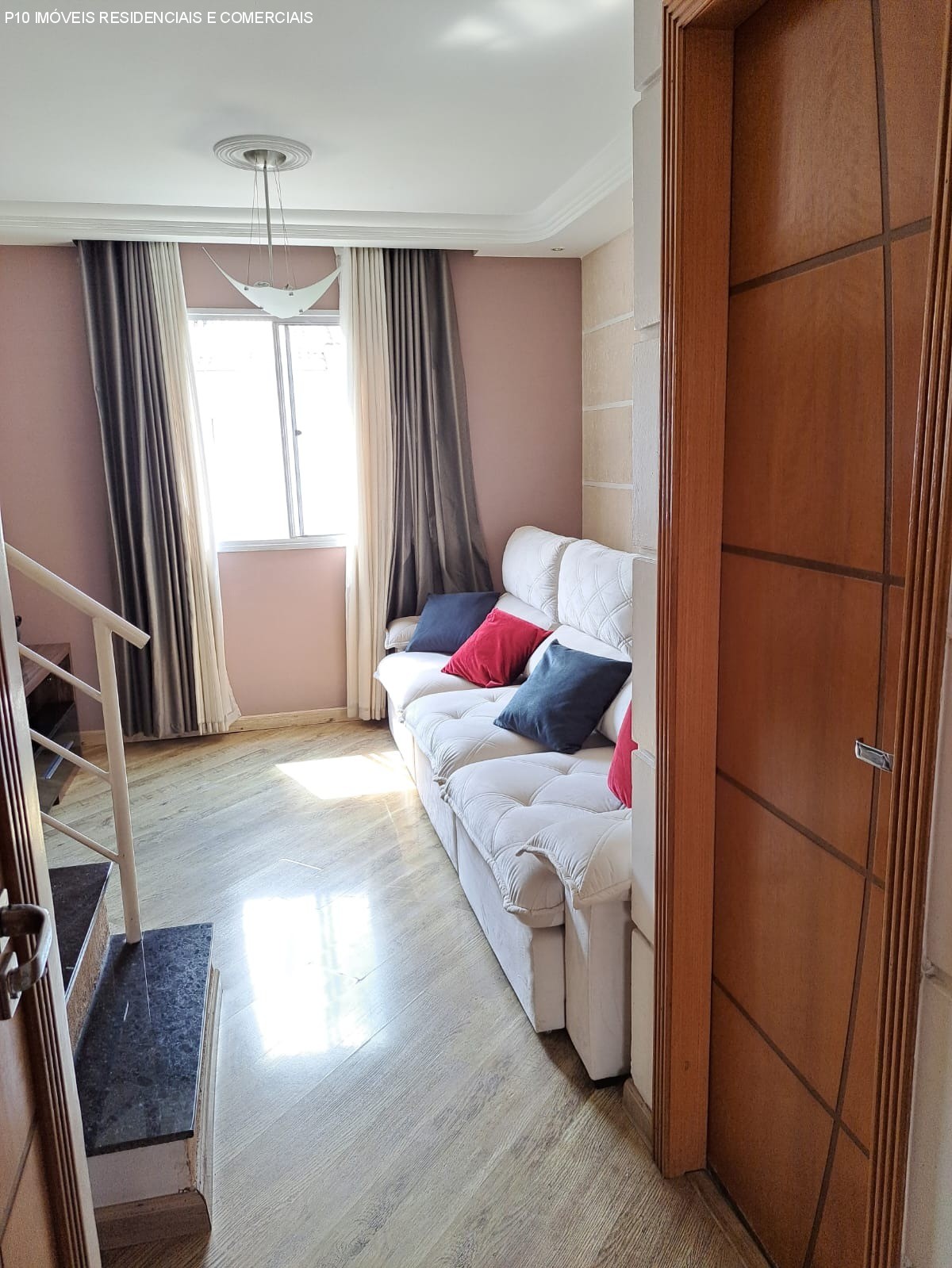 Casa de Condomínio à venda com 2 quartos, 80m² - Foto 1