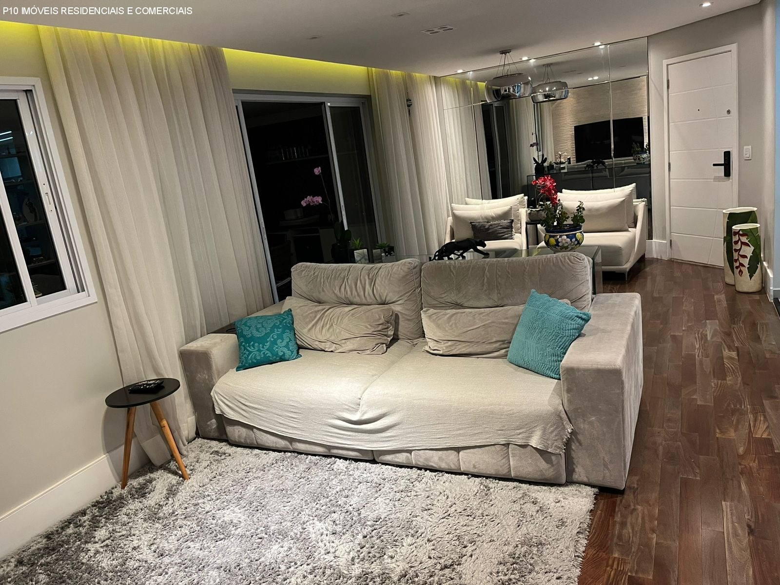 Apartamento à venda com 3 quartos, 122m² - Foto 9