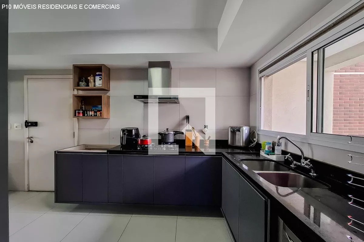 Apartamento à venda com 4 quartos, 246m² - Foto 14