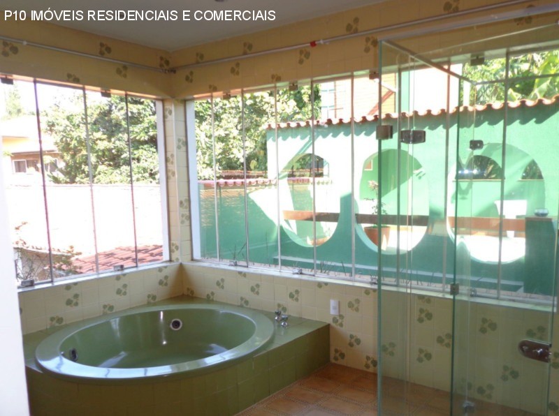 Sobrado à venda com 5 quartos, 1200m² - Foto 29