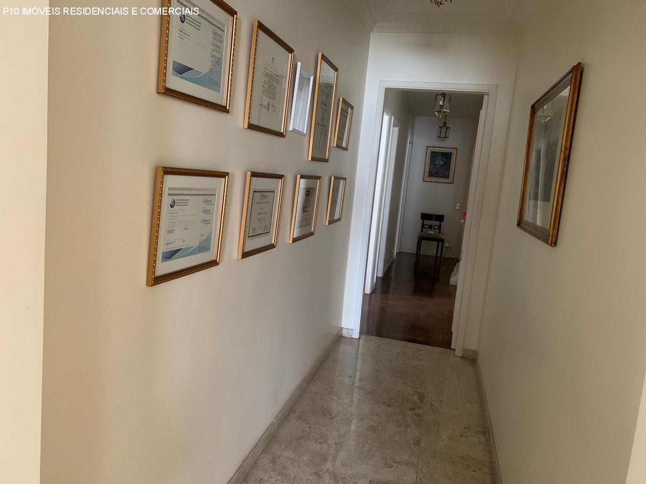 Apartamento à venda com 3 quartos, 200m² - Foto 8