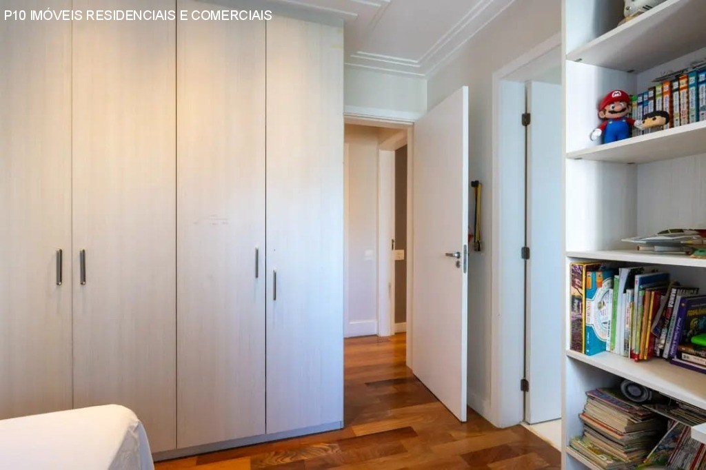 Apartamento à venda com 3 quartos, 200m² - Foto 15