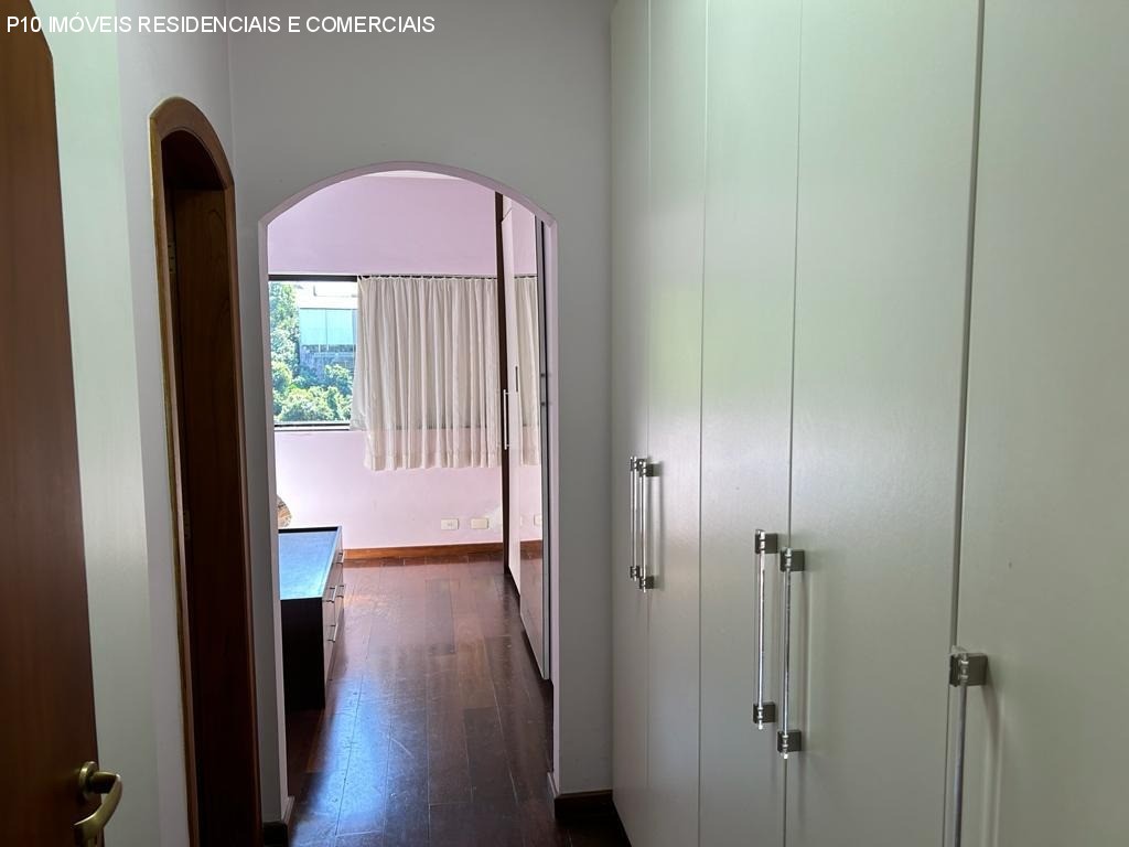 Casa de Condomínio à venda com 4 quartos, 400m² - Foto 11