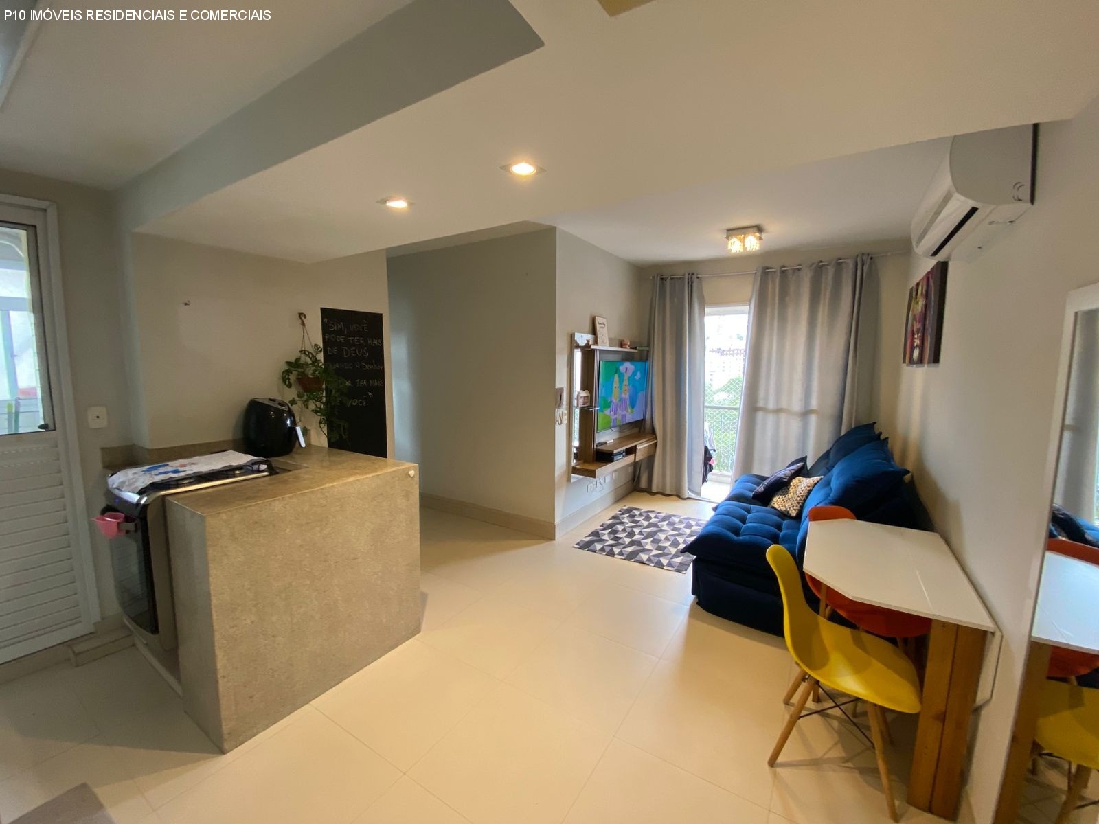 Apartamento à venda com 2 quartos, 55m² - Foto 1