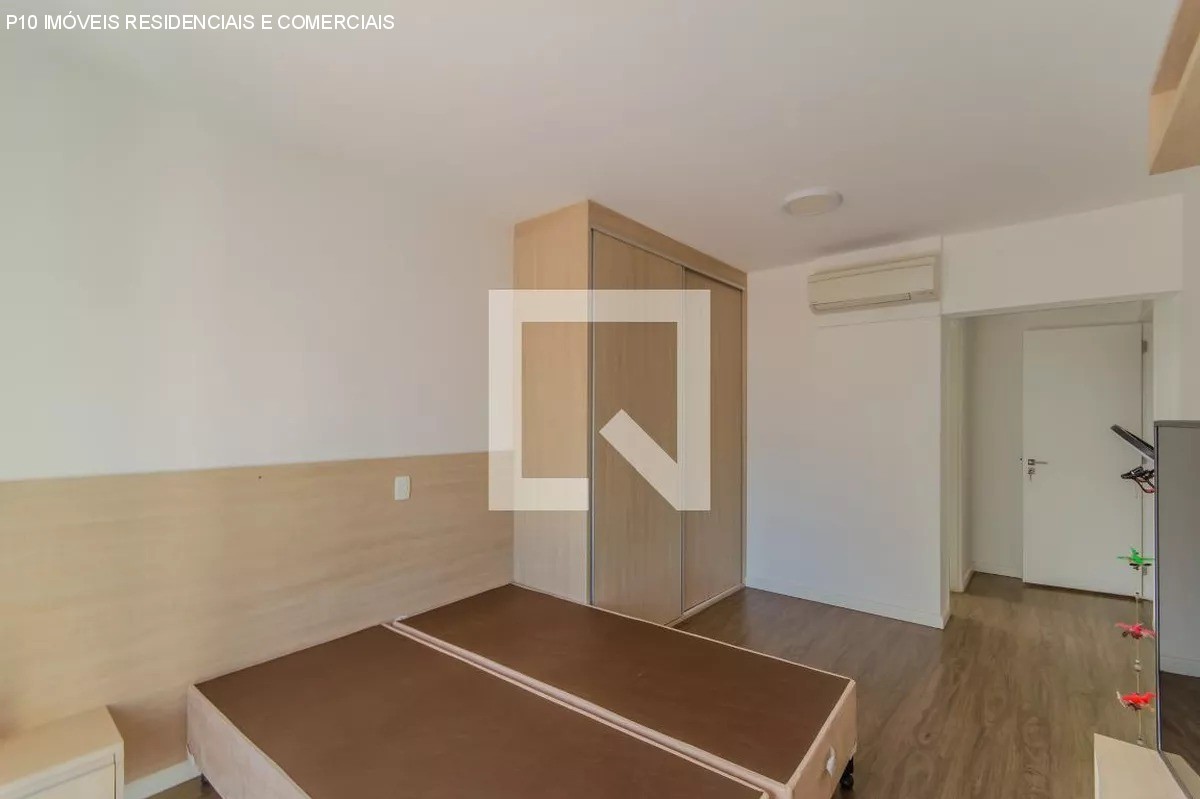 Apartamento à venda com 4 quartos, 246m² - Foto 17