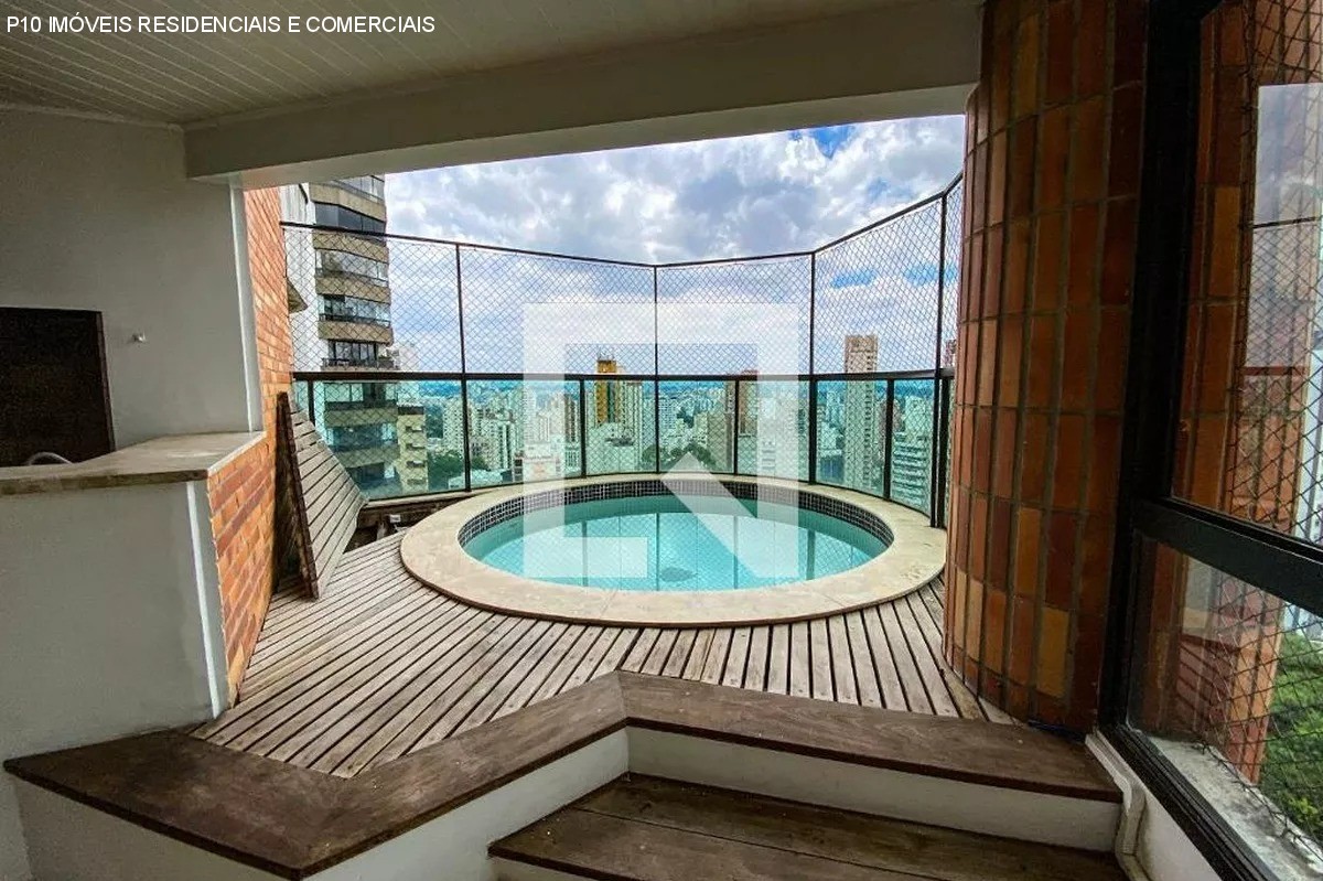 Apartamento à venda com 4 quartos, 236m² - Foto 1