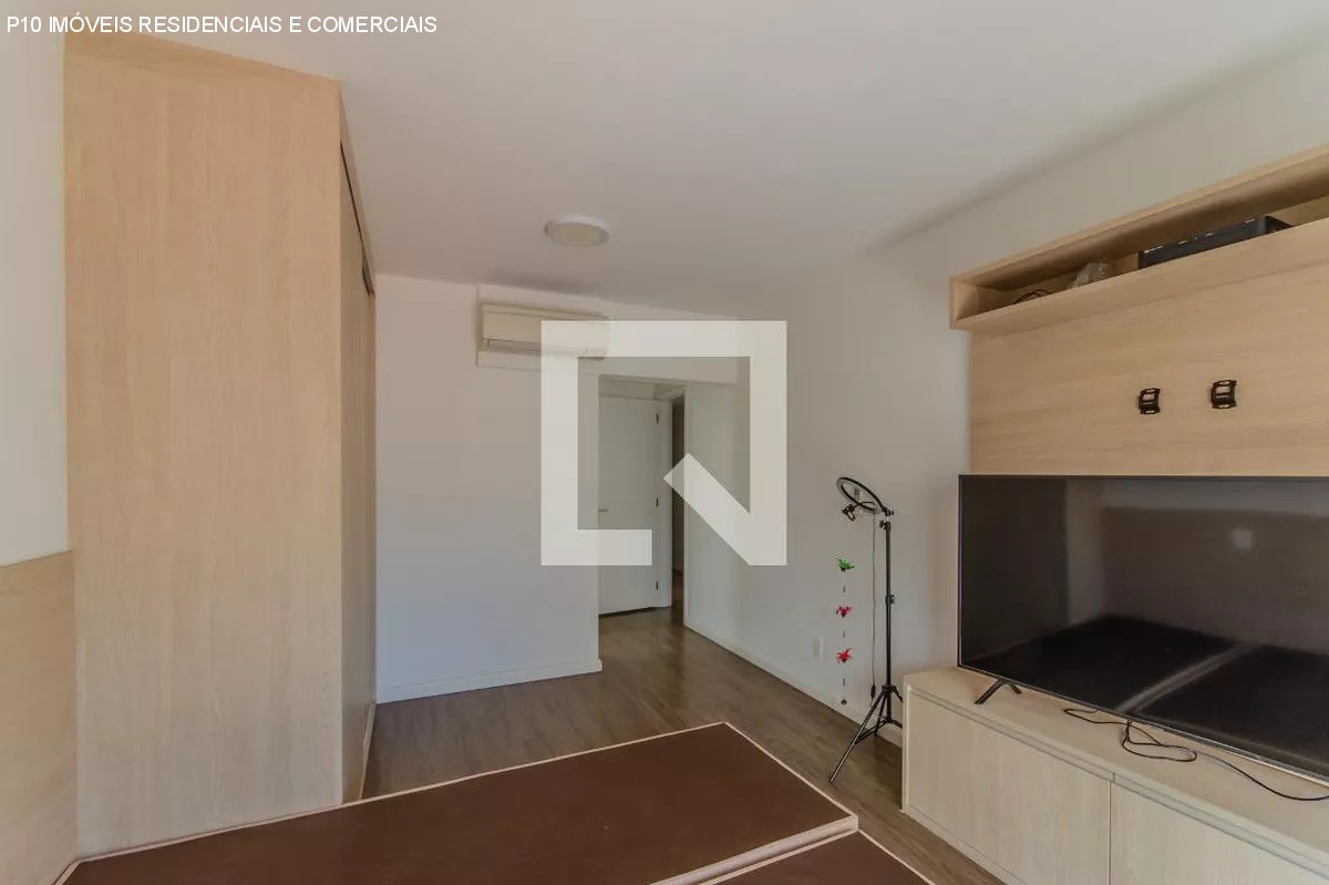 Apartamento à venda com 4 quartos, 246m² - Foto 18