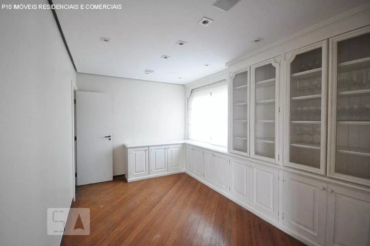 Apartamento à venda com 4 quartos, 236m² - Foto 7