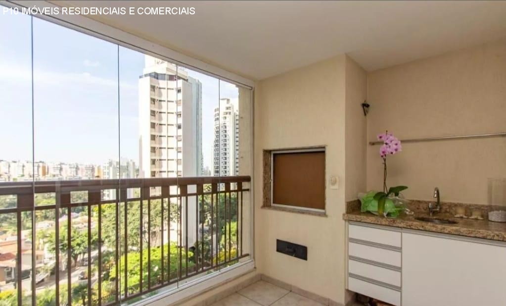 Apartamento à venda com 3 quartos, 135m² - Foto 3