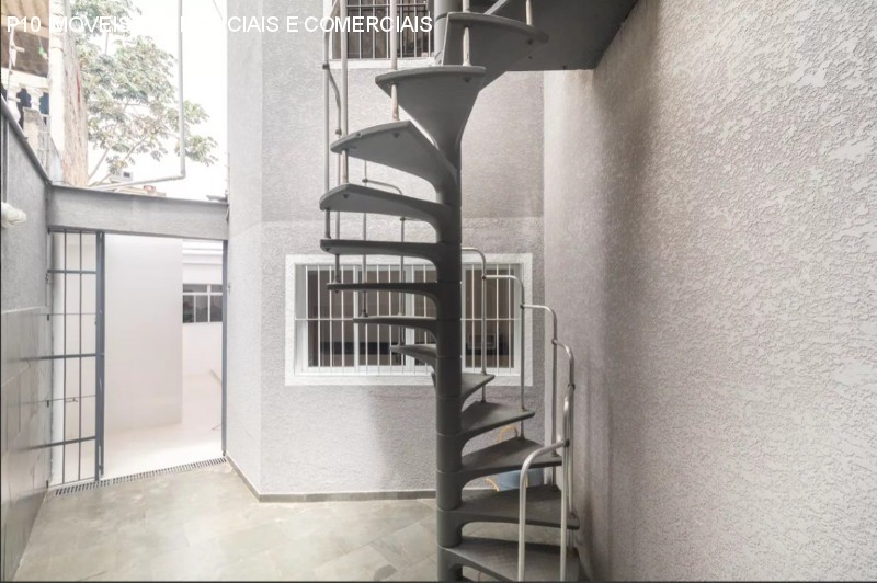 Casa à venda com 2 quartos, 300m² - Foto 21