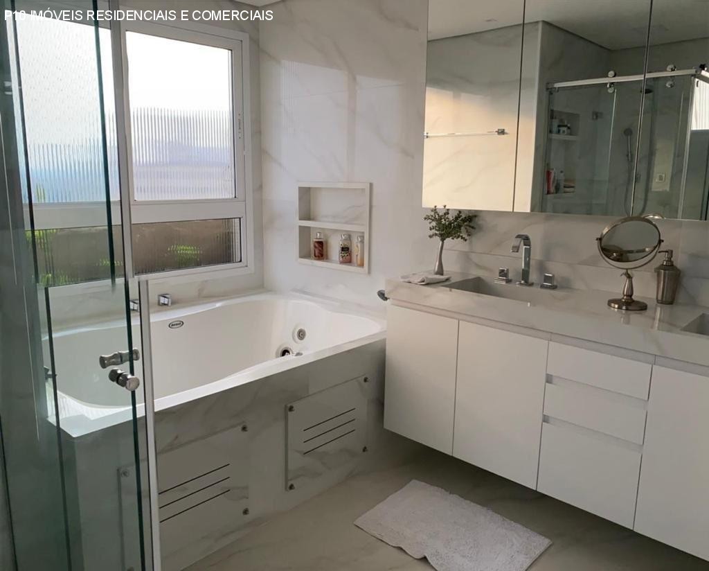 Apartamento à venda com 4 quartos, 228m² - Foto 25