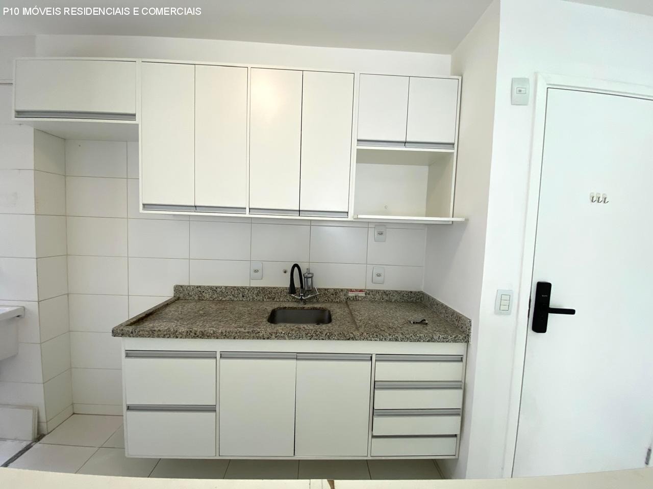 Apartamento à venda com 3 quartos, 70m² - Foto 10