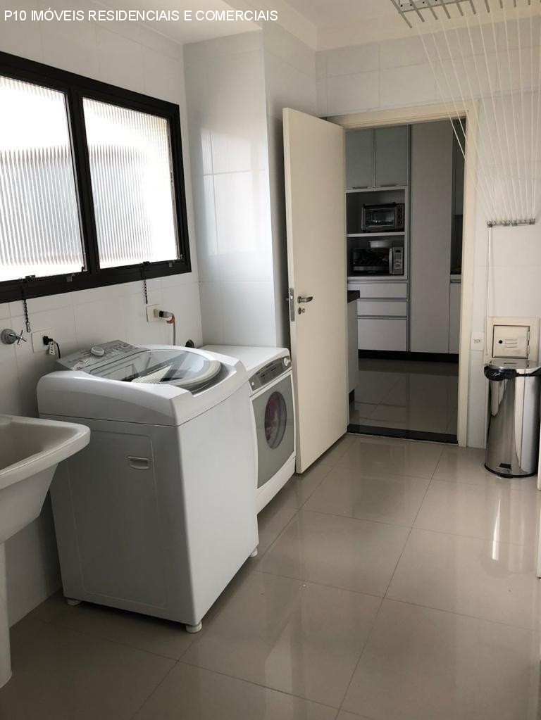 Apartamento à venda com 4 quartos, 228m² - Foto 23