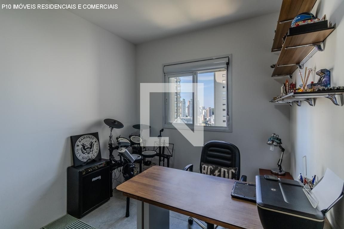 Apartamento à venda com 4 quartos, 133m² - Foto 15