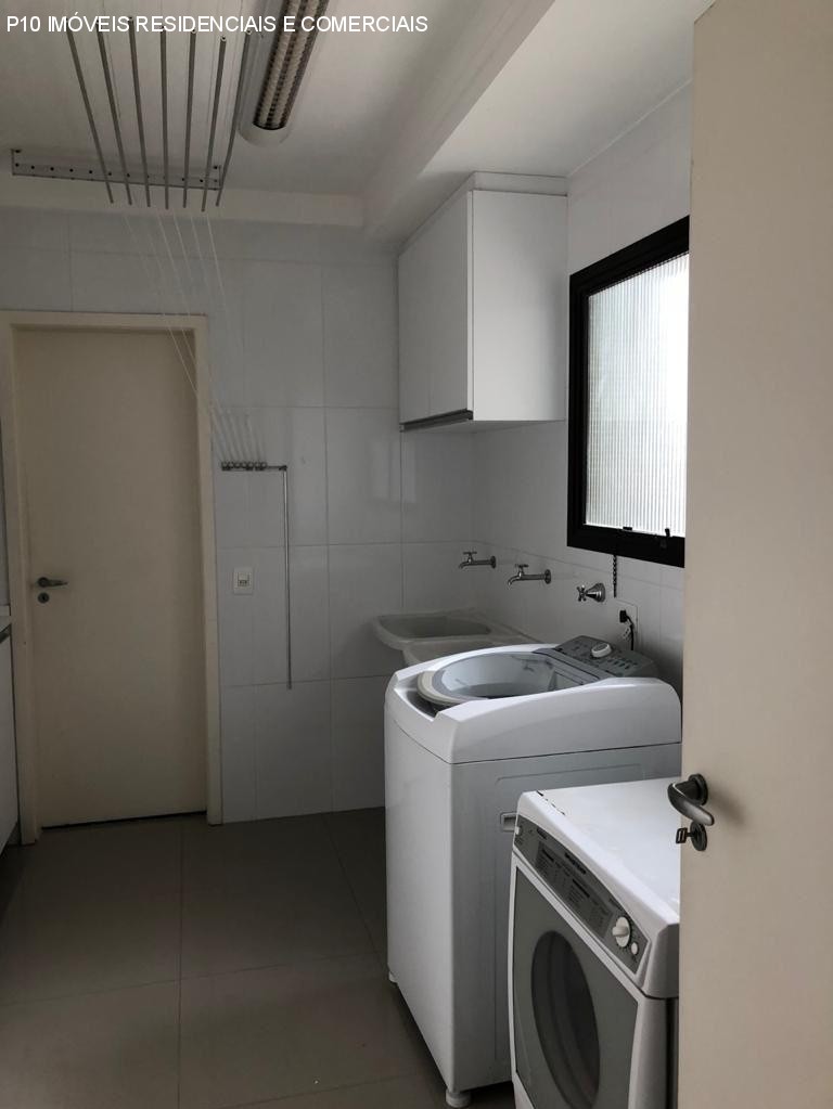 Apartamento à venda com 4 quartos, 228m² - Foto 21