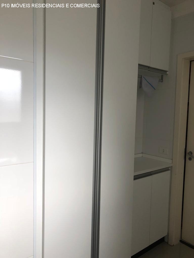 Apartamento à venda com 4 quartos, 228m² - Foto 19