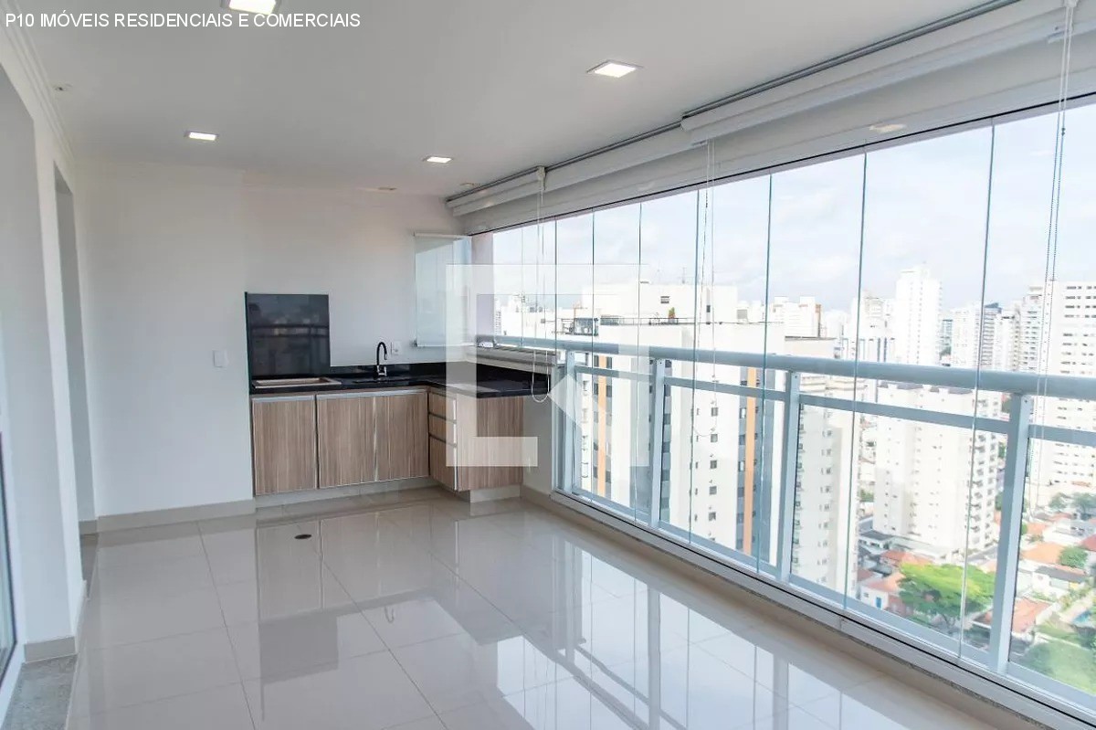 Apartamento à venda com 3 quartos, 130m² - Foto 1