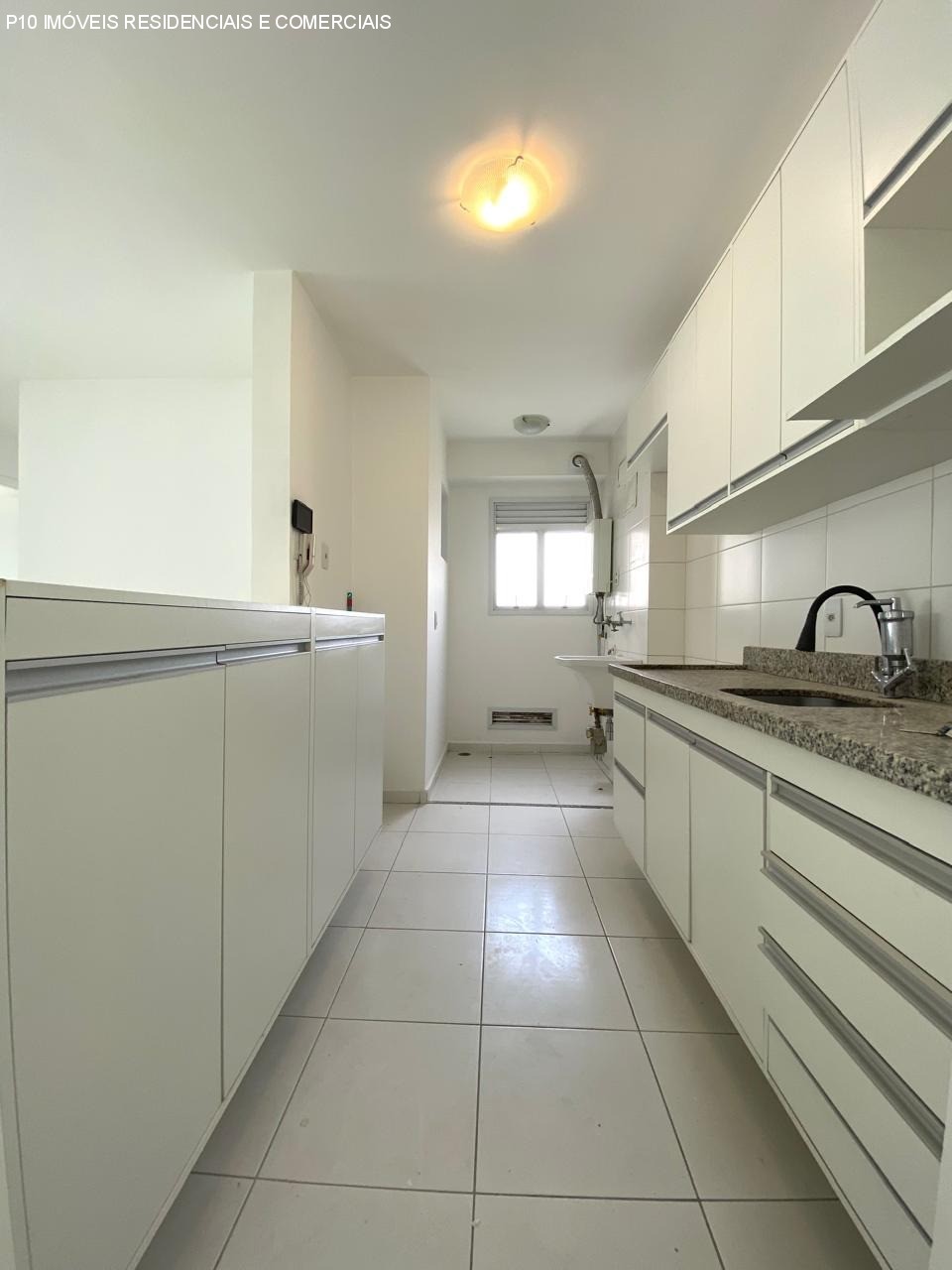 Apartamento à venda com 3 quartos, 70m² - Foto 12