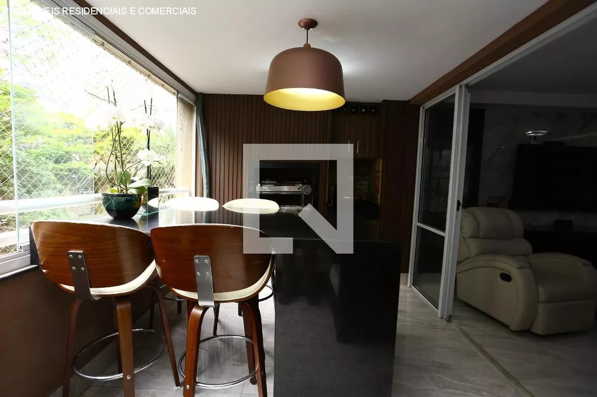 Apartamento à venda com 4 quartos, 141m² - Foto 3