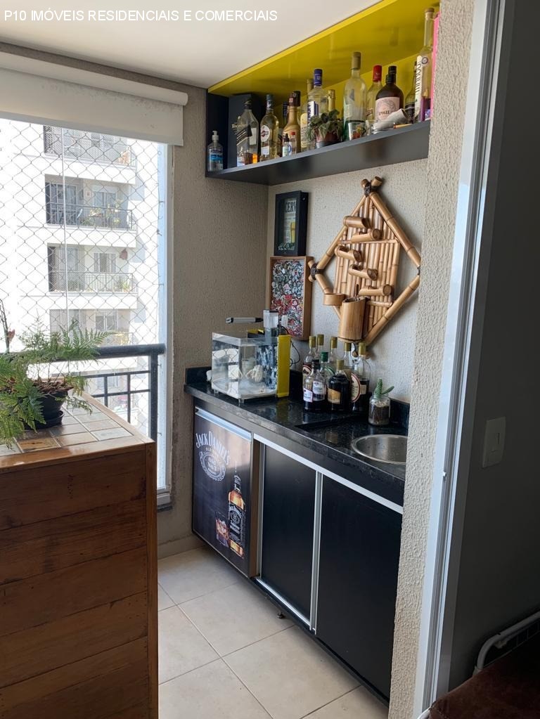 Apartamento à venda com 3 quartos, 70m² - Foto 3