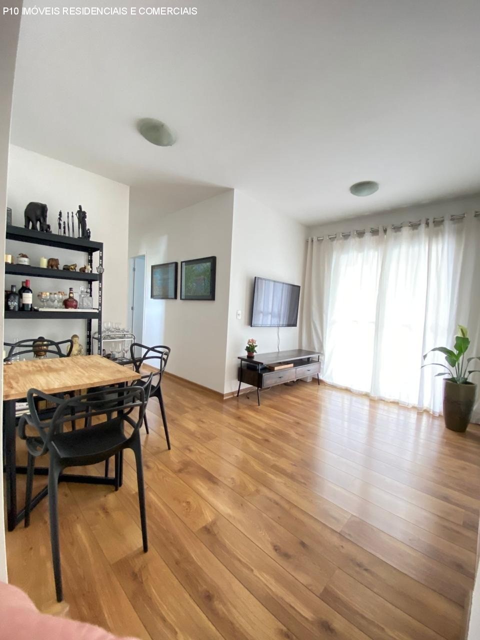 Apartamento à venda com 2 quartos, 55m² - Foto 1