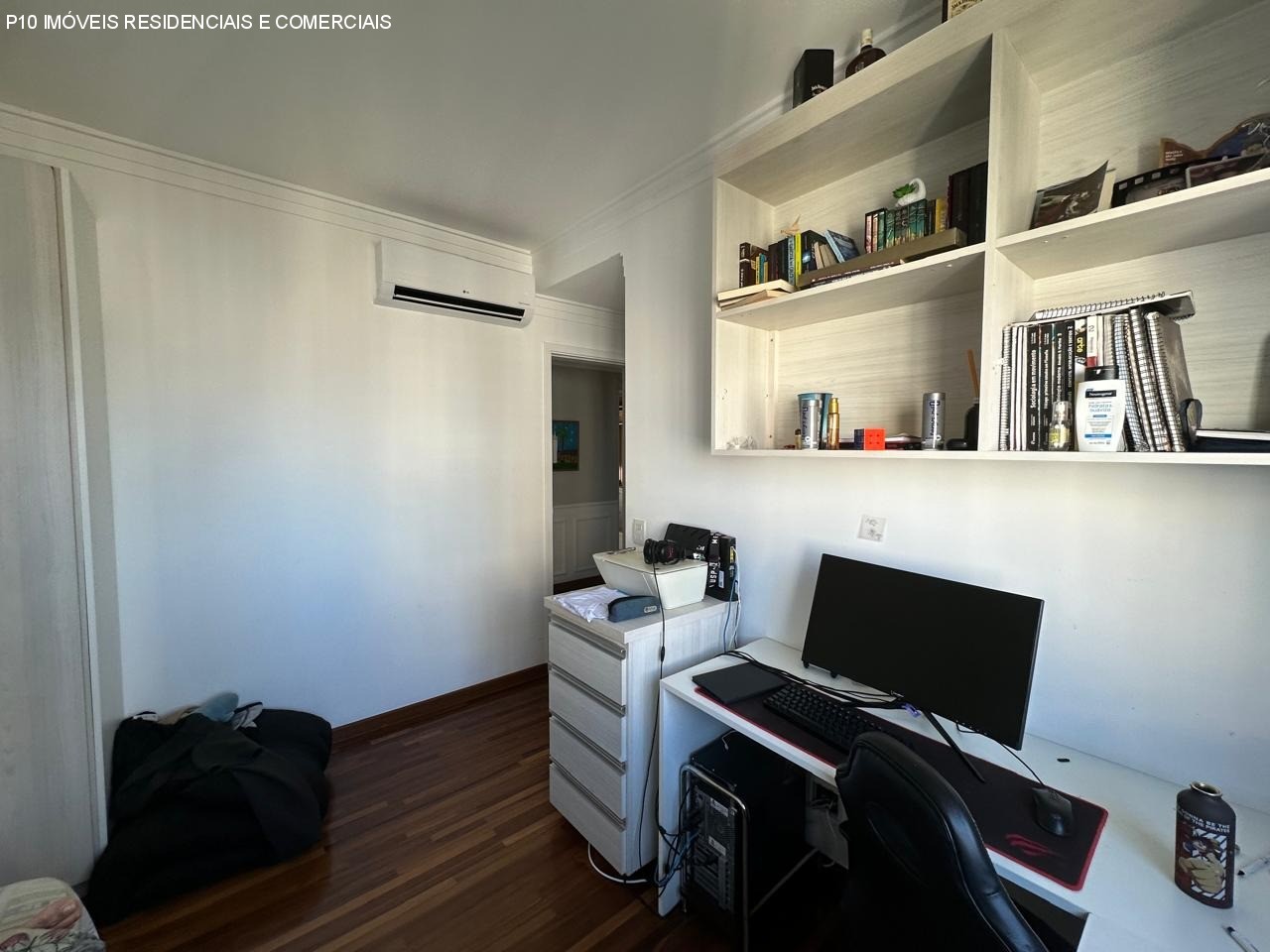 Apartamento à venda com 4 quartos, 195m² - Foto 12