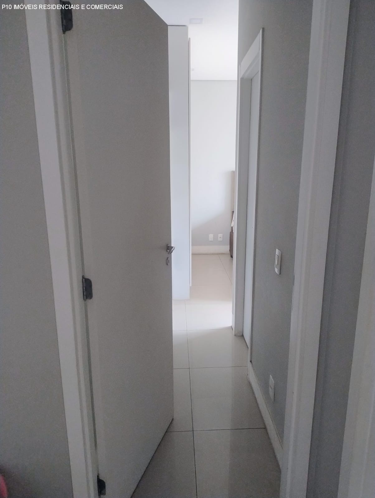 Apartamento à venda com 2 quartos, 86m² - Foto 13