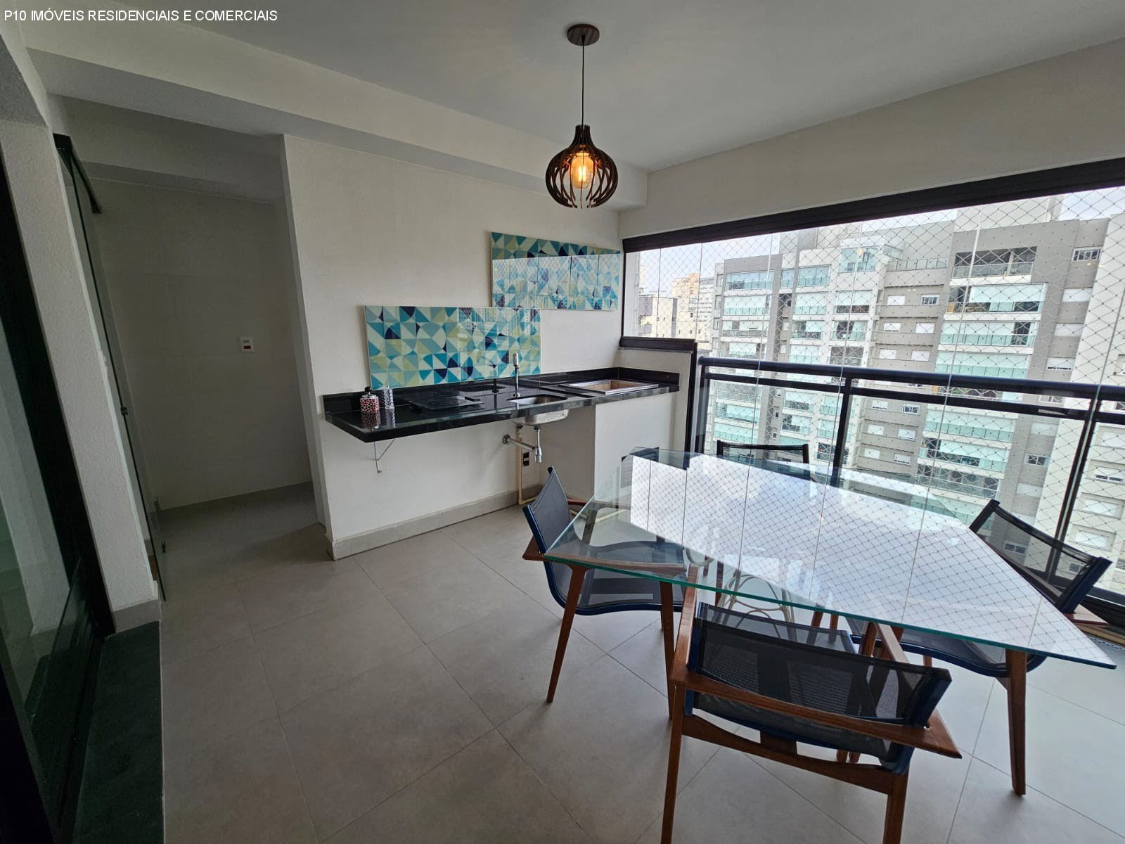 Apartamento à venda com 3 quartos, 163m² - Foto 2