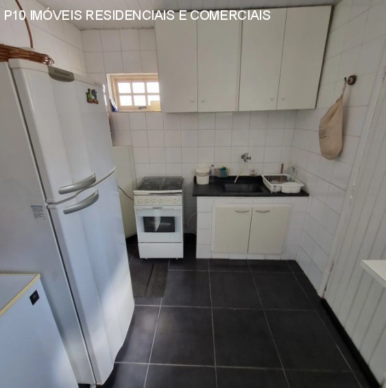 Casa à venda com 3 quartos, 240m² - Foto 15