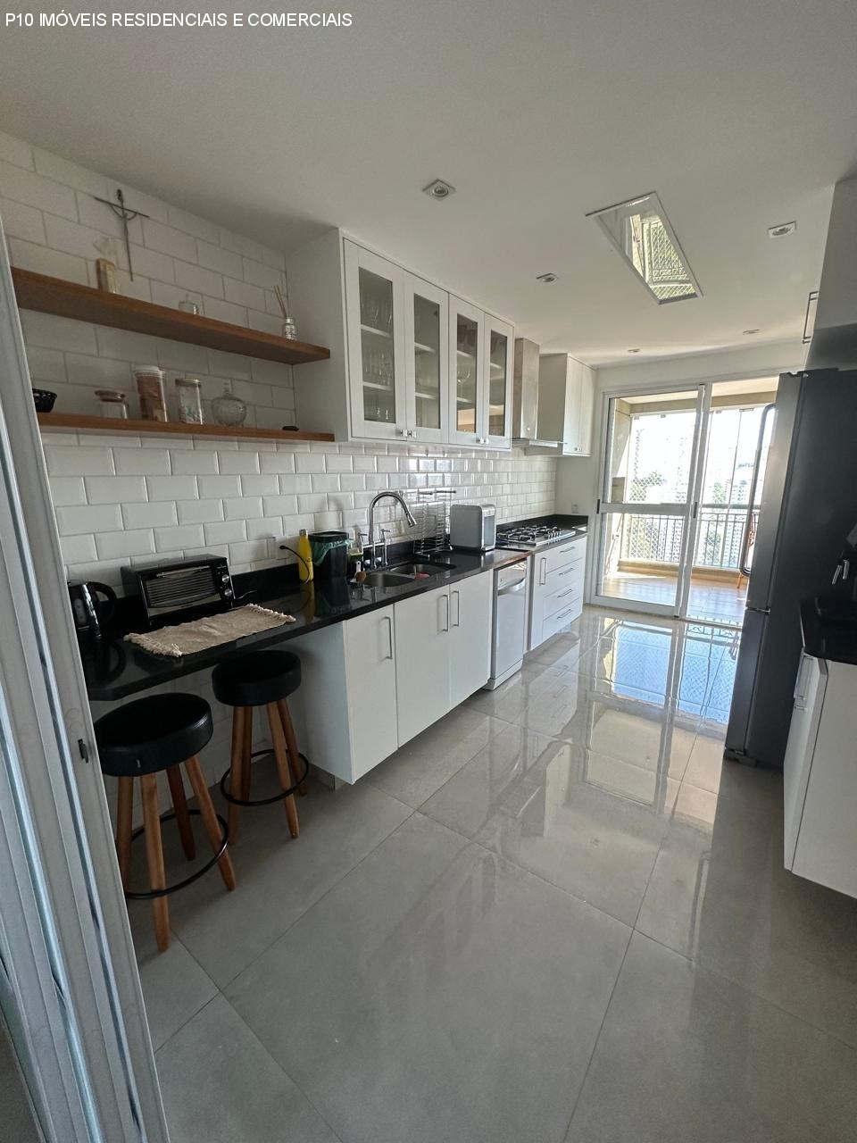 Apartamento à venda com 4 quartos, 195m² - Foto 6