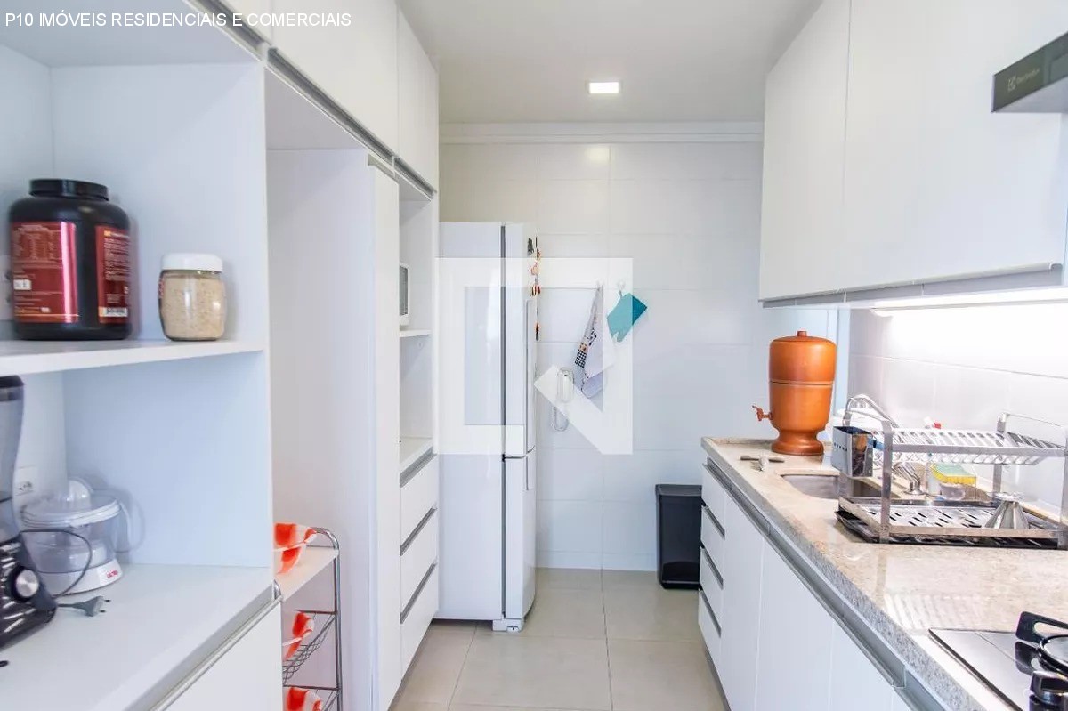 Apartamento à venda com 3 quartos, 130m² - Foto 9