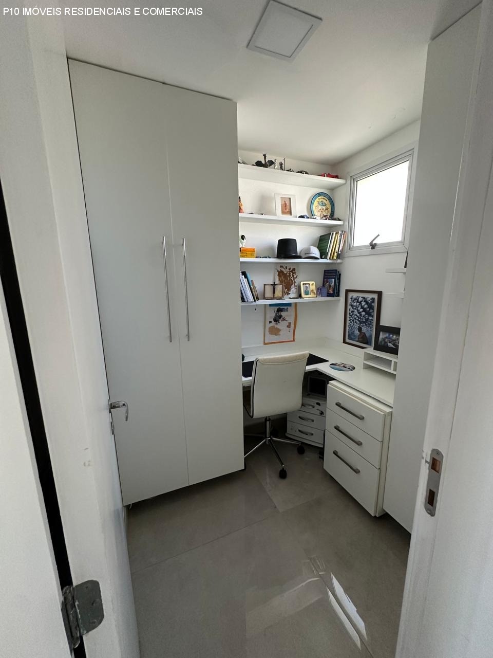 Apartamento à venda com 4 quartos, 195m² - Foto 14