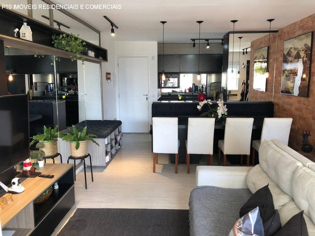 Apartamento à venda com 2 quartos, 70m² - Foto 4