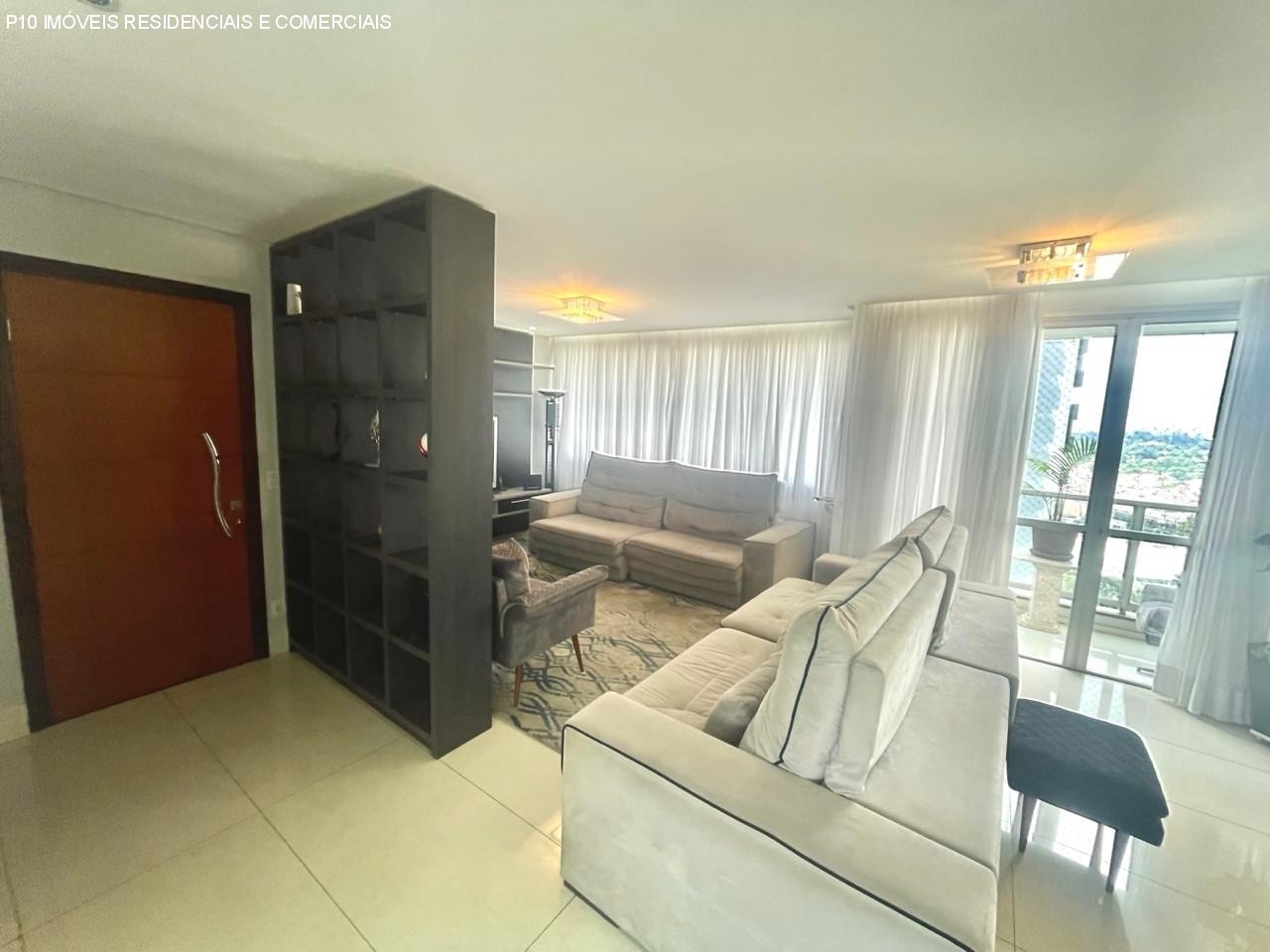 Apartamento à venda com 3 quartos, 127m² - Foto 3