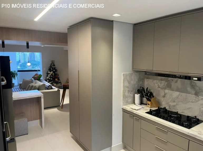 Apartamento à venda com 3 quartos, 158m² - Foto 2