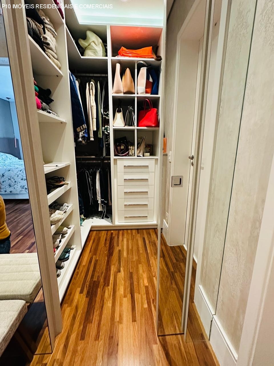 Apartamento à venda com 4 quartos, 260m² - Foto 41