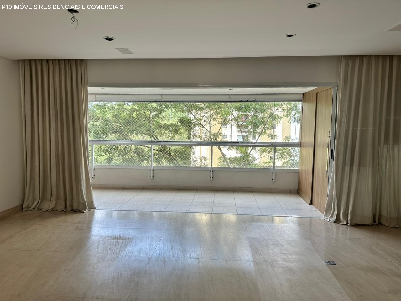 Apartamento à venda com 3 quartos, 211m² - Foto 7