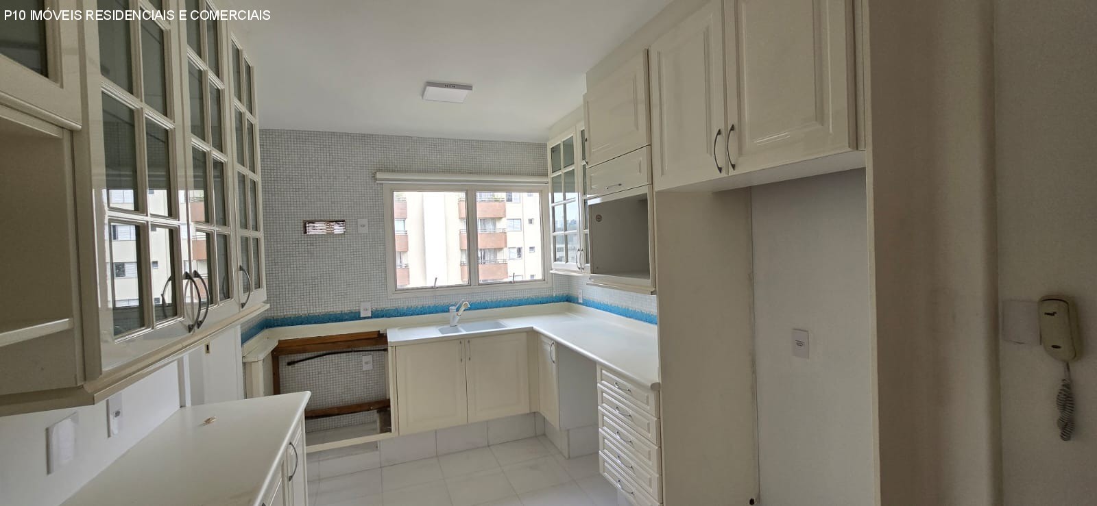 Apartamento à venda com 3 quartos, 173m² - Foto 9