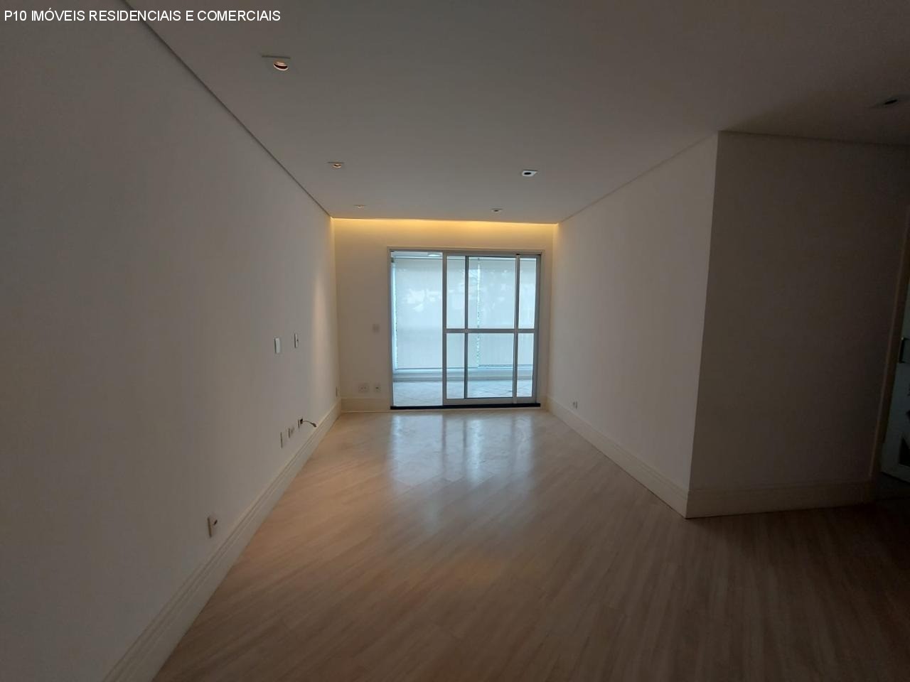 Apartamento à venda com 2 quartos, 87m² - Foto 2