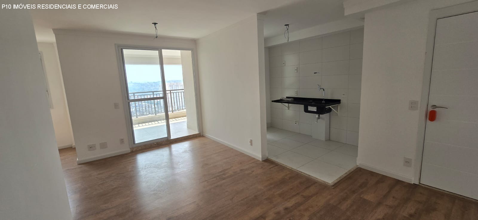 Apartamento à venda com 2 quartos, 84m² - Foto 3