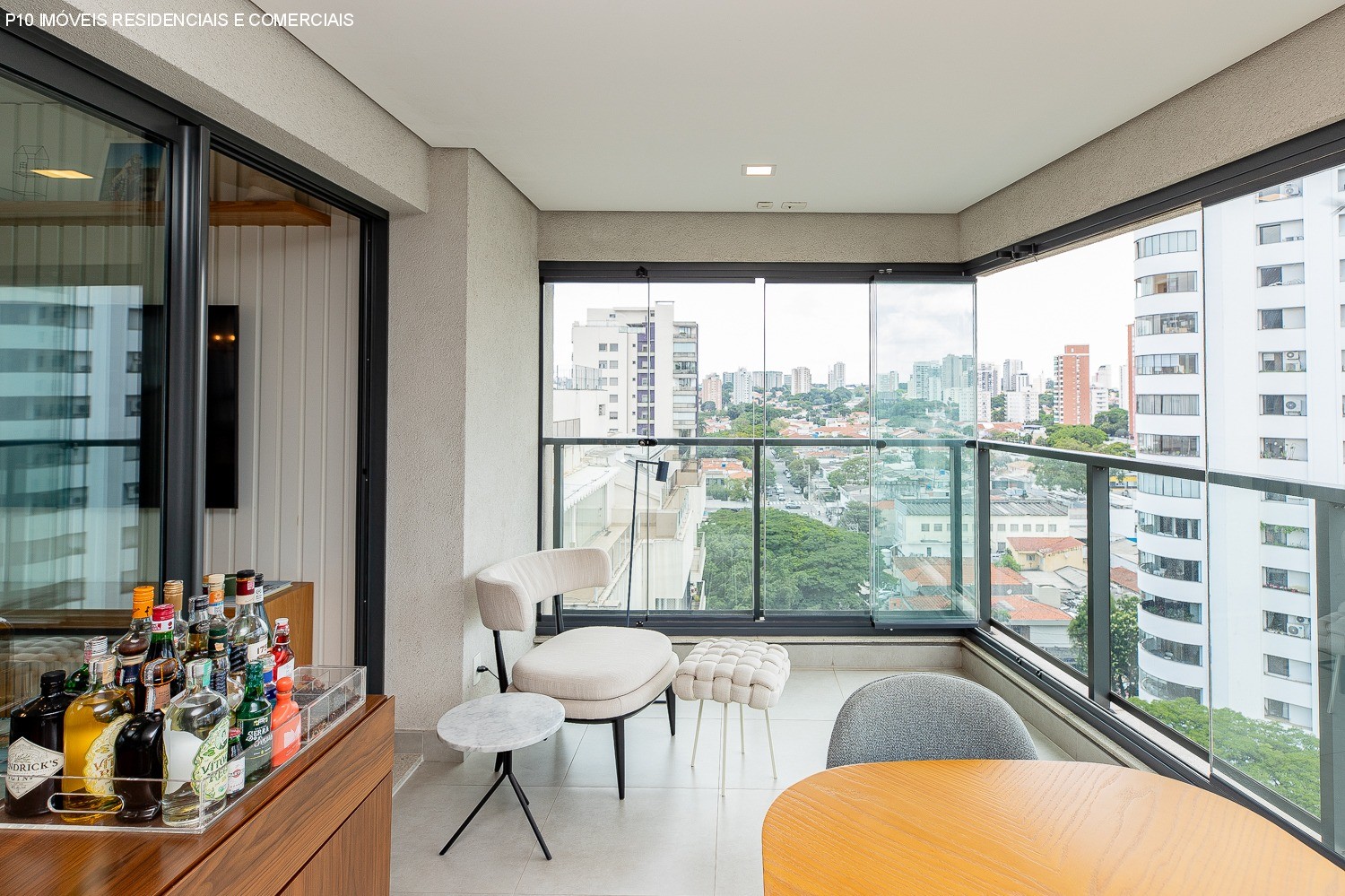 Apartamento à venda com 2 quartos, 117m² - Foto 26