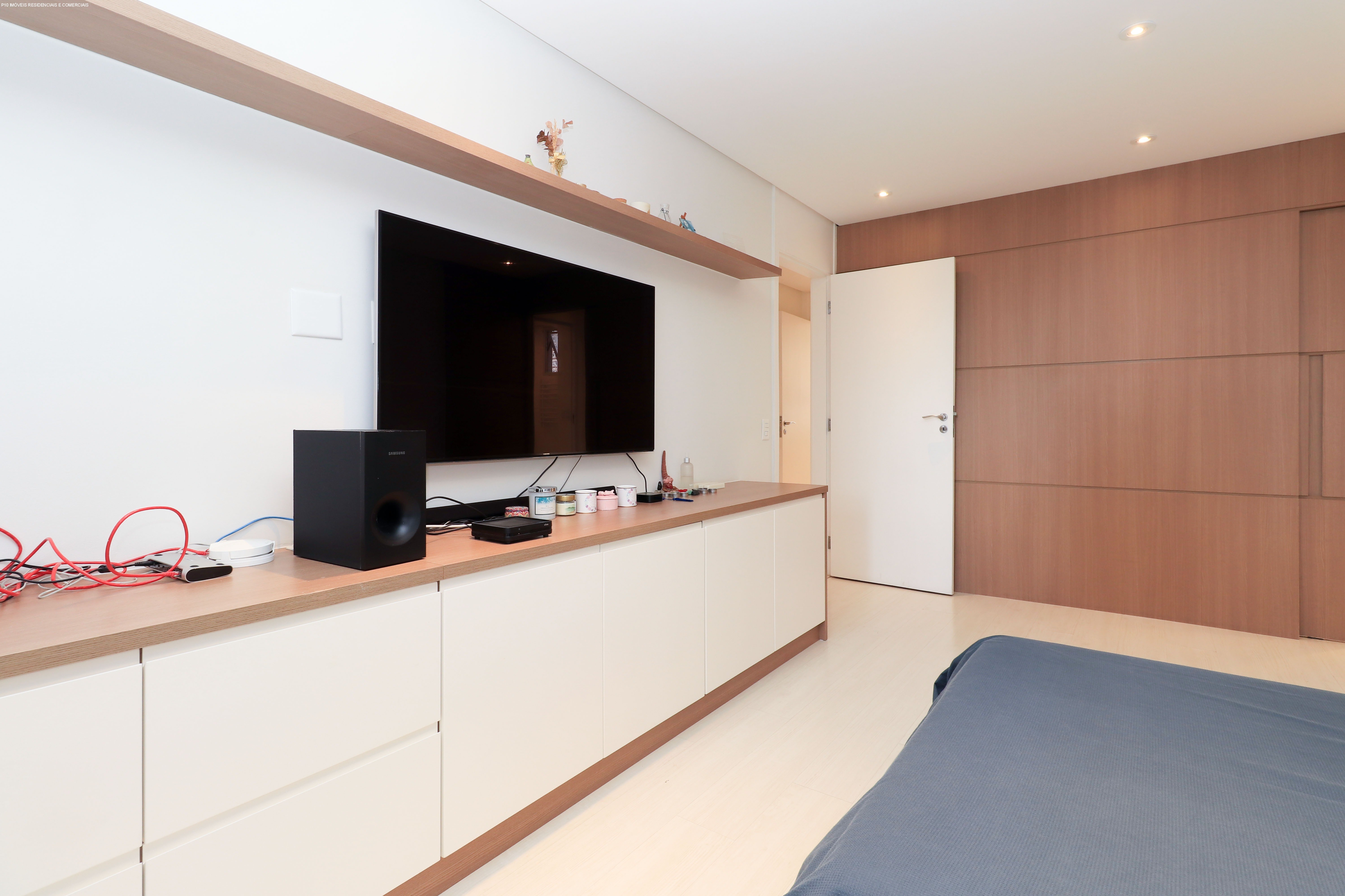 Apartamento à venda com 2 quartos, 204m² - Foto 4