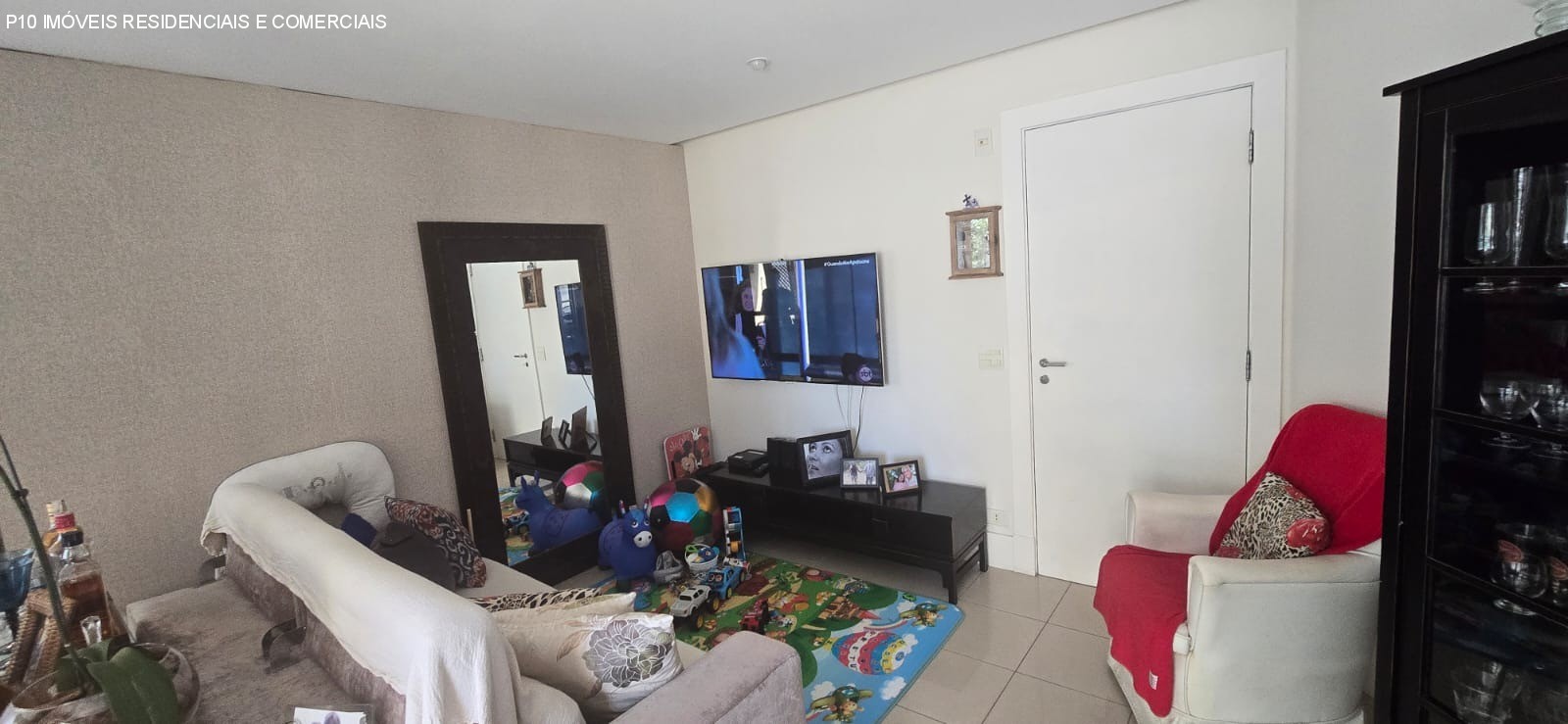 Apartamento à venda com 1 quarto, 57m² - Foto 2