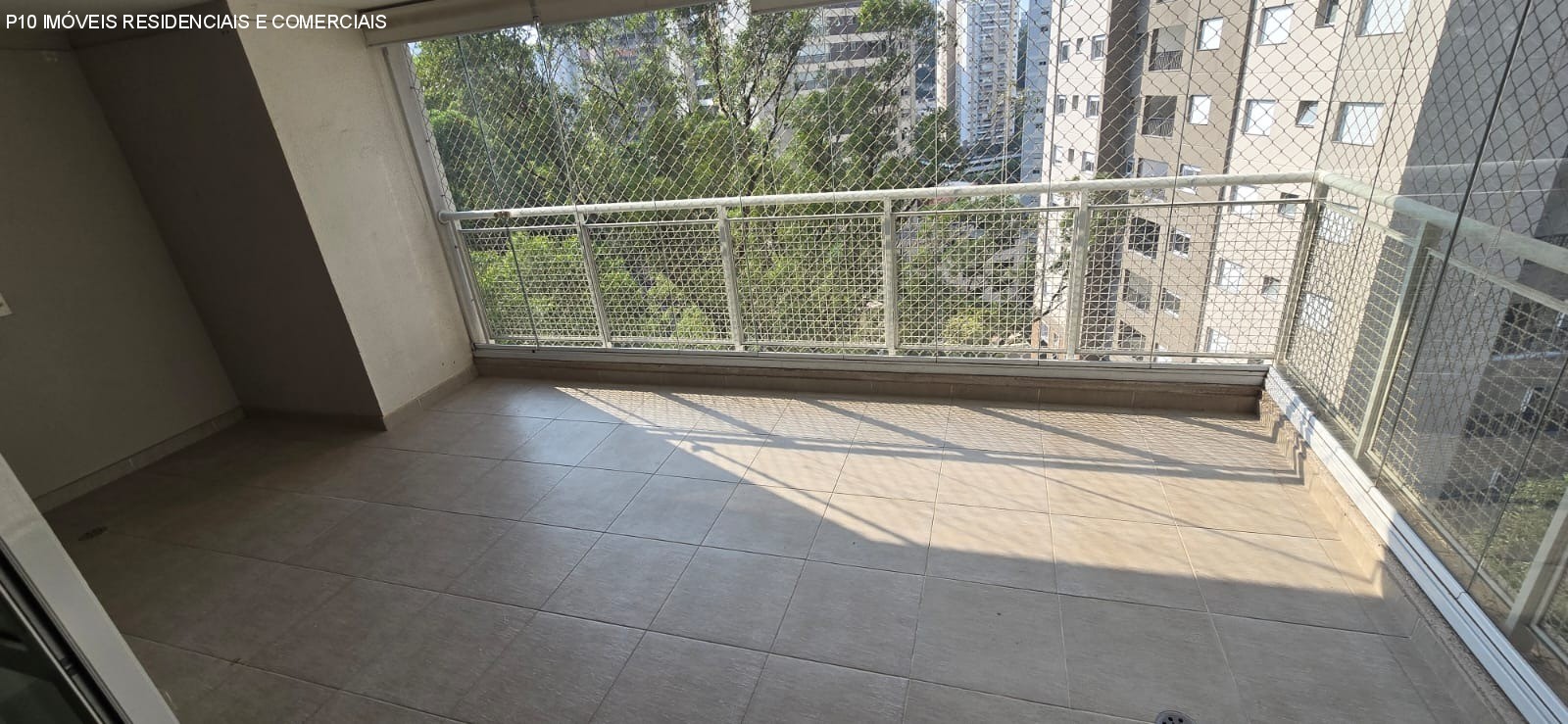 Apartamento à venda com 2 quartos, 109m² - Foto 3