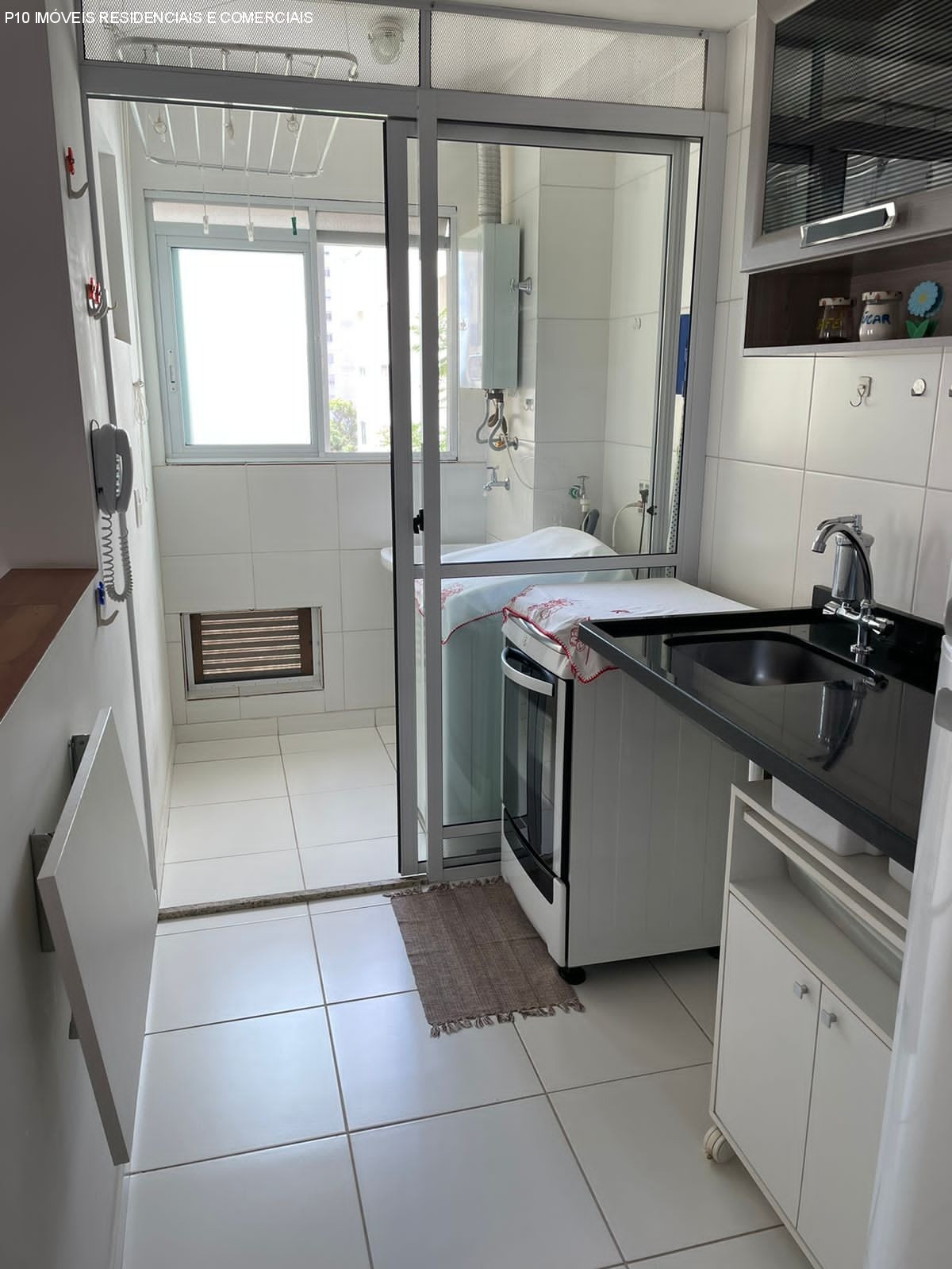 Apartamento à venda com 2 quartos, 57m² - Foto 4