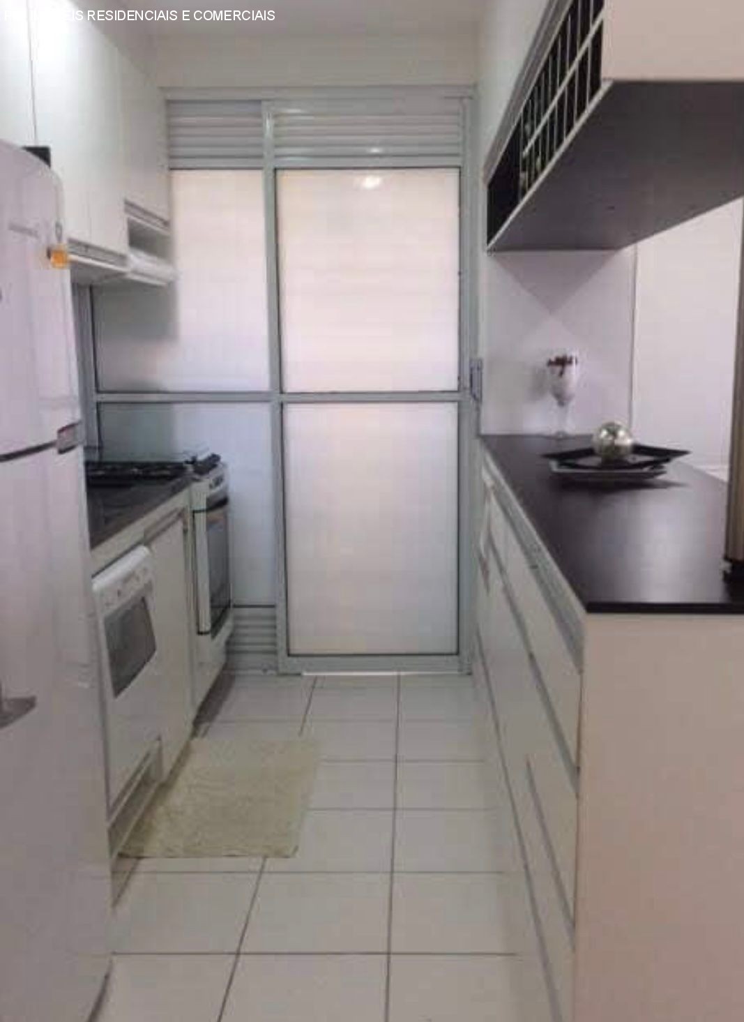 Apartamento à venda com 2 quartos, 57m² - Foto 15