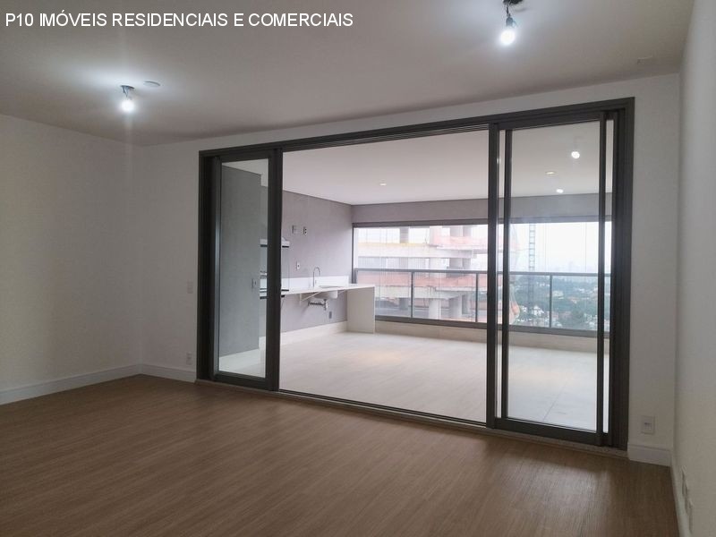 Apartamento à venda com 3 quartos, 160m² - Foto 1