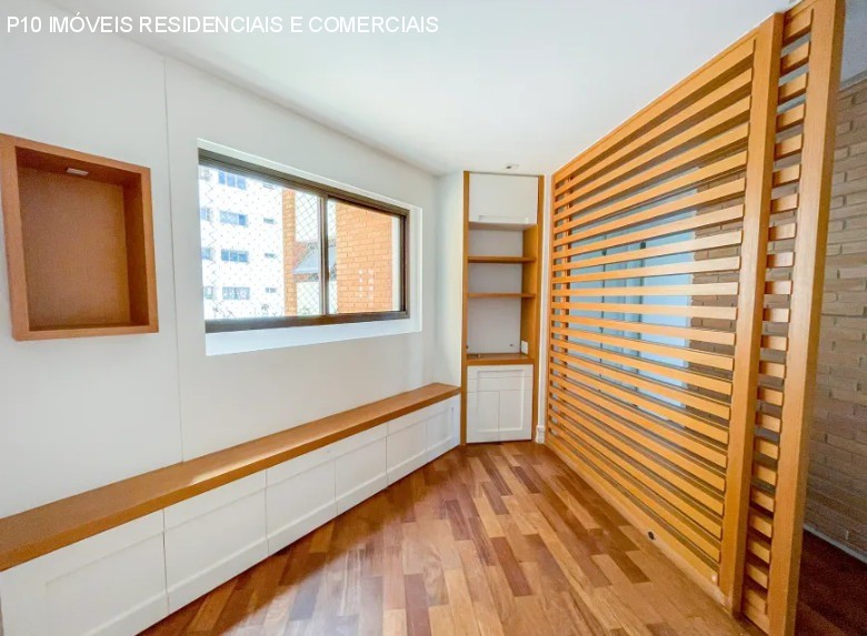 Apartamento à venda com 4 quartos, 276m² - Foto 9