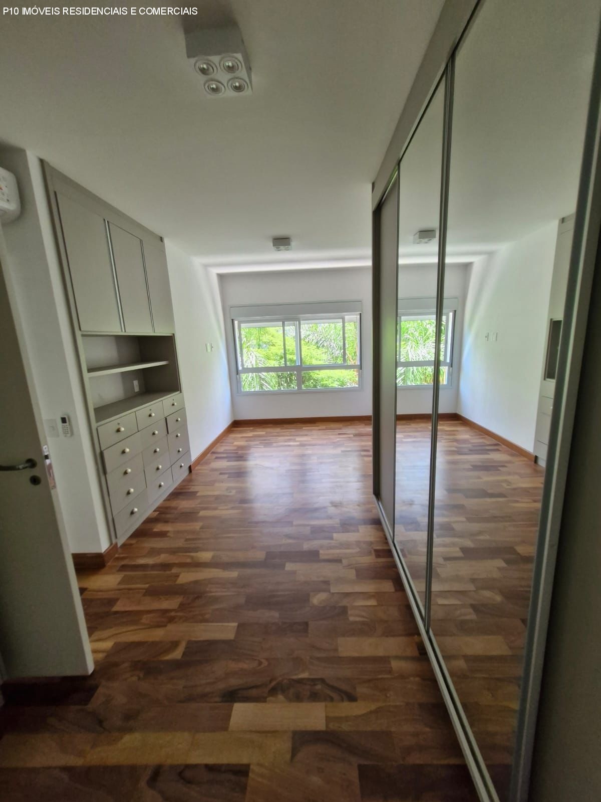 Apartamento à venda com 3 quartos, 132m² - Foto 12