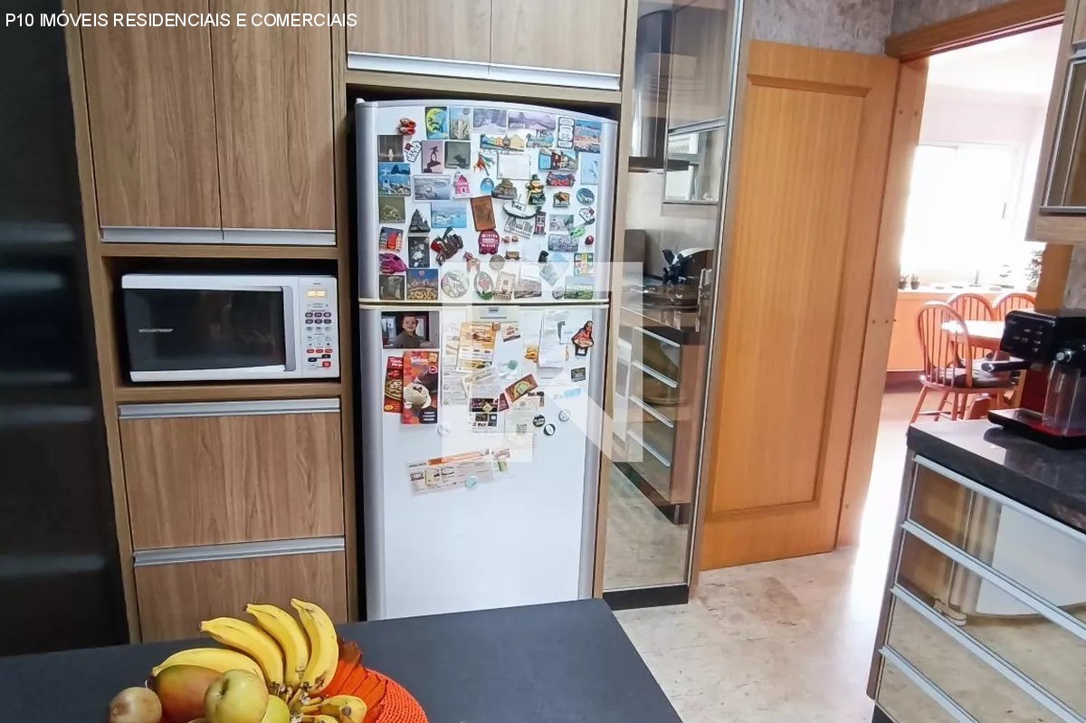 Apartamento à venda com 3 quartos, 164m² - Foto 17